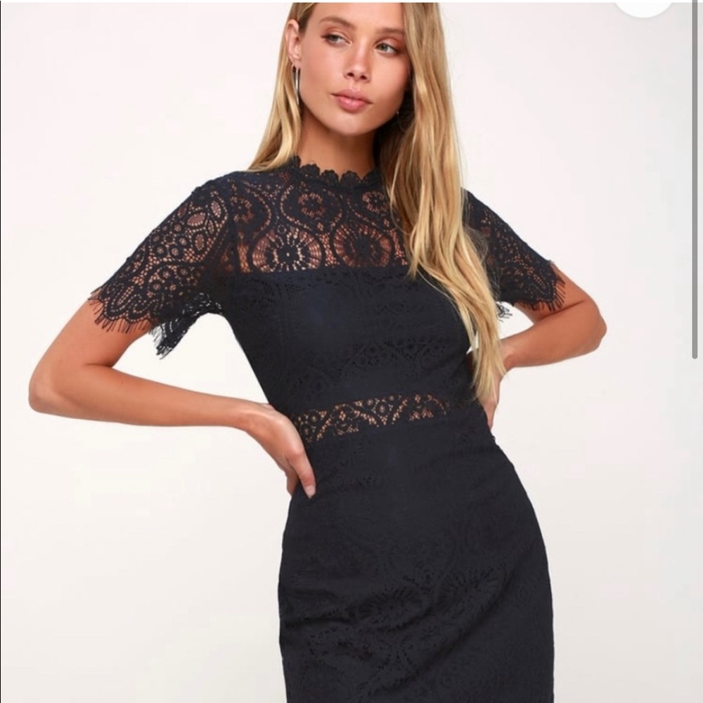 Black Lace Overlay cocktail